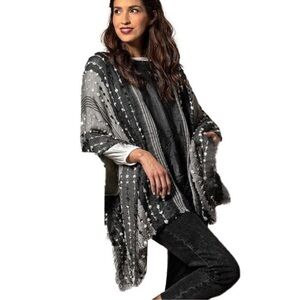 🆕 DEMDACO Textured Black Acrylic and Polyester Fabric Poncho Shawl OSFM